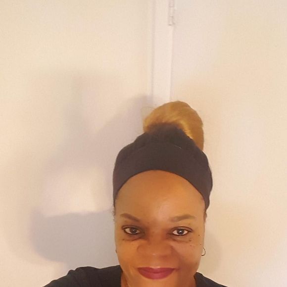 Profile Picture of Renee Avent (@heaven926) on Poshmark