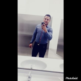 Profile Picture of Jean Vanegas (Mi Familia Es Mi Vida) (@jeancarlos.vanegascalderon) on Facebook