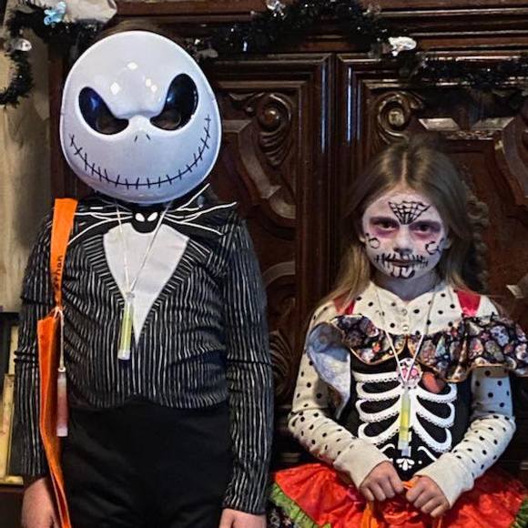 Profile Picture of Cortney Giles (@mhemenway19) on Poshmark