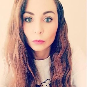 Profile Picture of Jeanine Heller (@jeanineheller) on Myspace