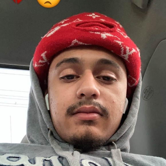 Profile Picture of Carthell Boyd (@topopp187) on Poshmark
