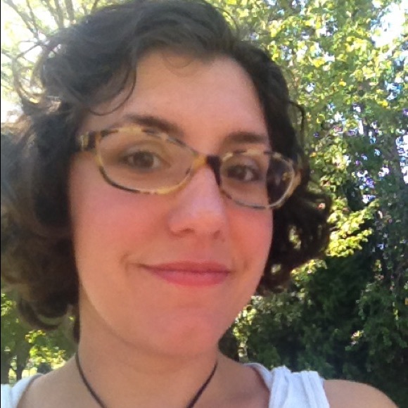 Profile Picture of Whitney Wheeler (@curlygurly672) on Poshmark