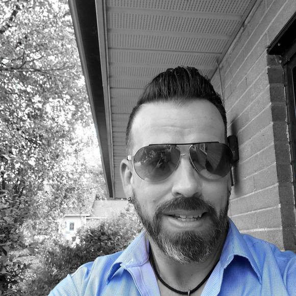 Profile Picture of Chris Colbeck (@navaro1975) on Poshmark