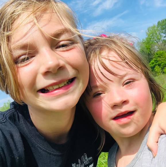 Profile Picture of Christopher Loehrer (@cloehrer74) on Poshmark