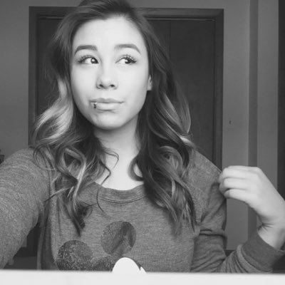 Profile Picture of Paige Ortiz (@PaigeRaeOrtiz) on Twitter