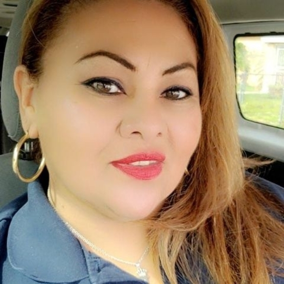 Profile Picture of Reyna isa Mojica (@portobancoreyna) on Poshmark