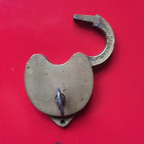 Profile Picture of Mark Baykian (@explore4411) on Poshmark