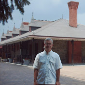 Profile Picture of Mark DeBusk (@TheDEBUSK) on Youtube