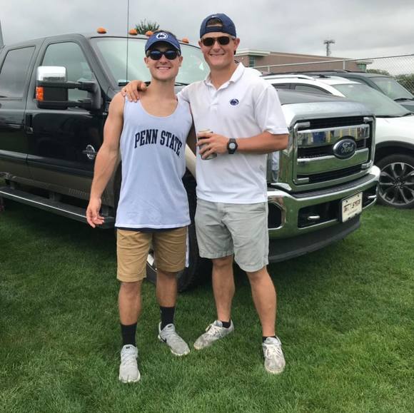 Profile Picture of Case Tretter (@ctretter) on Poshmark