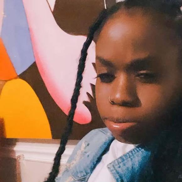 Profile Picture of Nazzy Naz (@bossgurlnazzy) on Poshmark