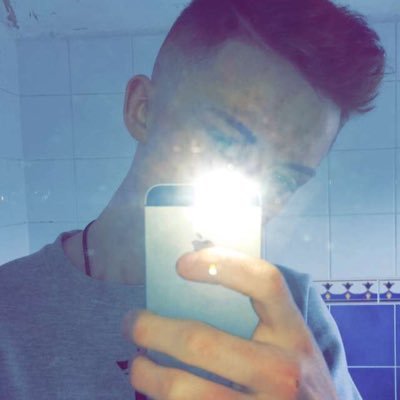 Profile Picture of Oliver David Coombe (@ImCoombedFTW) on Twitter