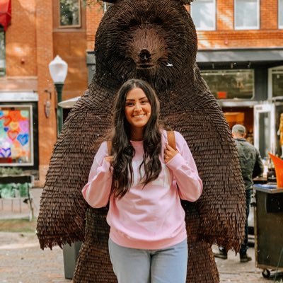 Profile Picture of Allie Torres (@AllieJim) on Twitter