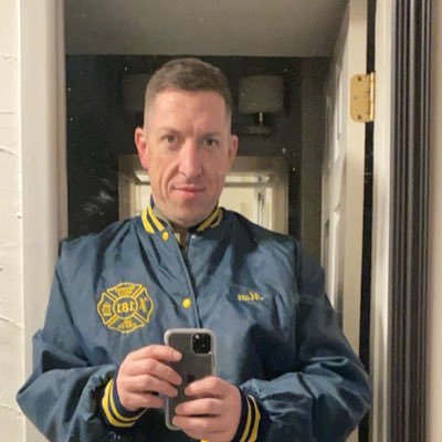 Profile Picture of Matthew Jakob (@mumbles181) on Twitter