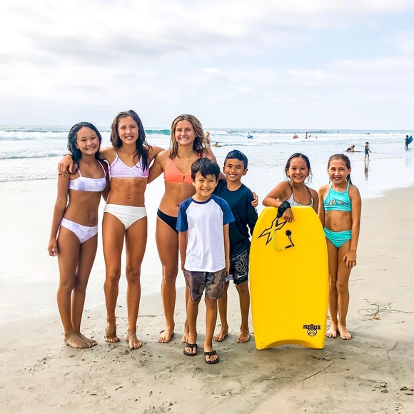 Profile Picture of Sophia Hicks (@alohanurse14) on Poshmark