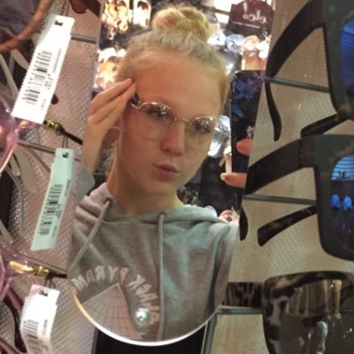 Profile Picture of Summer Schultz (@SummaaMelody) on Twitter