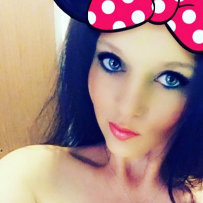 Profile Picture of Elizabeth Todd (@BethTodd_81314) on Twitter