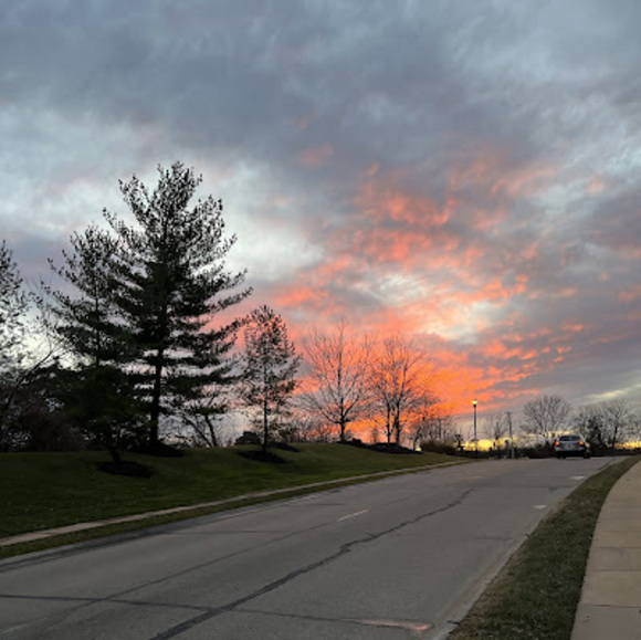 Profile Picture of Avery Keune (@averykeune) on Poshmark