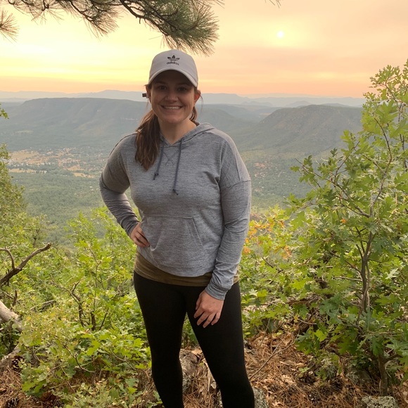 Profile Picture of Kaela Orwick (@korwick) on Poshmark