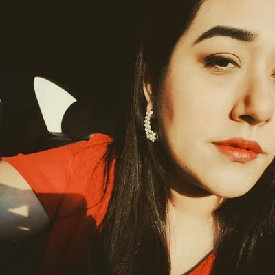 Profile Picture of Lucia Aguillon (@Lucia_Garay) on Twitter