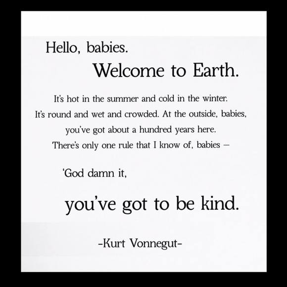 Profile Picture of Amee Bearne (@ameebearne) on Poshmark