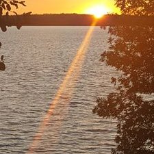 Profile Picture of Amy Rivett (@AmyRivett4) on Twitter