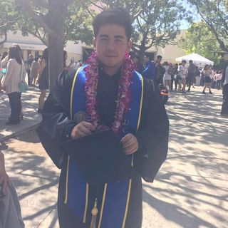 Profile Picture of Andrew Sheng (@asheng6) on Facebook