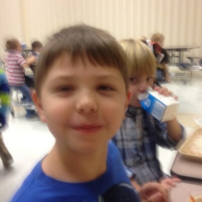 Profile Picture of Kelli Hodge (@kellihodge18) on Twitter