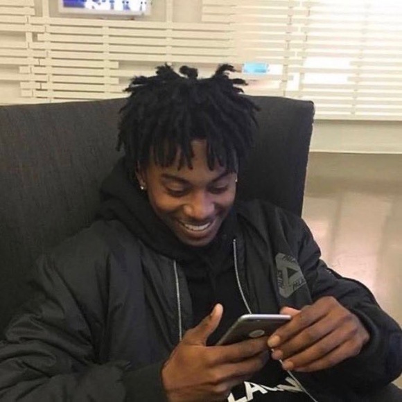 Profile Picture of Trae Ellenz (@traevfx) on Poshmark