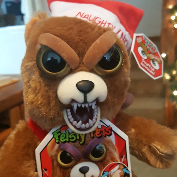 Profile Picture of James Huitt (@jamesh915) on Poshmark