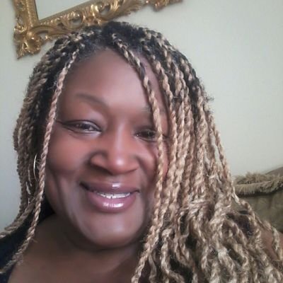 Profile Picture of Dimples All Day (JGsRoses) (@MsSandra46) on Twitter