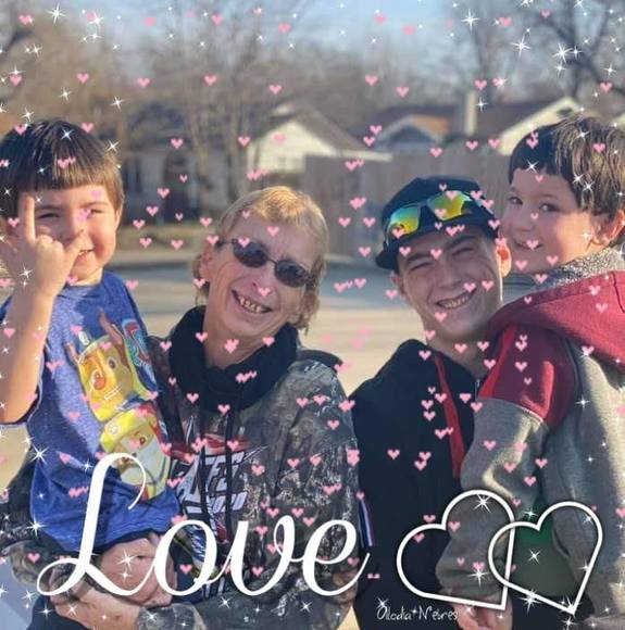 Profile Picture of Tina Mac (@tinamac730) on Poshmark