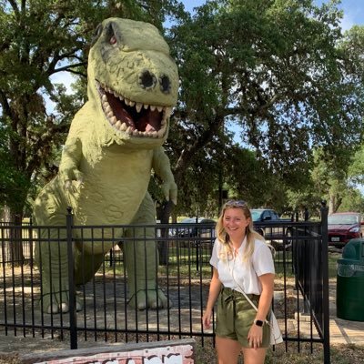 Profile Picture of Rachel Steele (@Raechel10) on Twitter