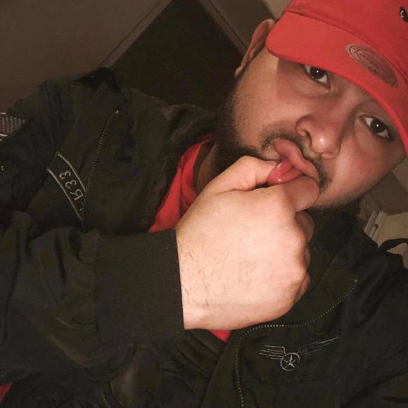 Profile Picture of Delvison Jimenez (@delvisonjimenez) on Poshmark