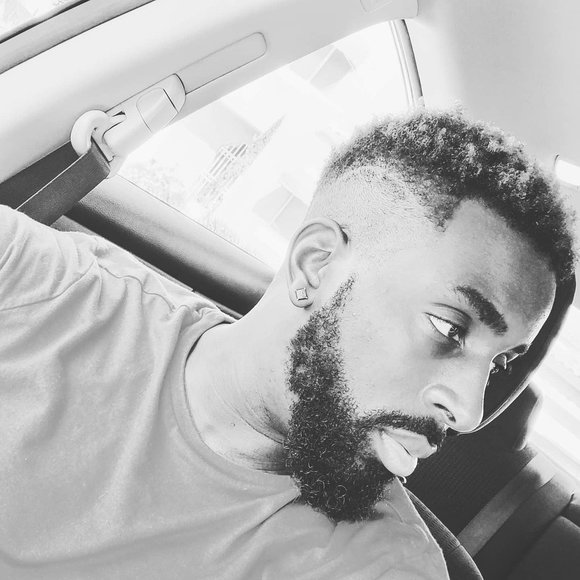 Profile Picture of Twuan Walton (@twuanwalton) on Poshmark