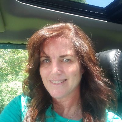 Profile Picture of Lisa Lunsford (@lisalunsford1) on Twitter