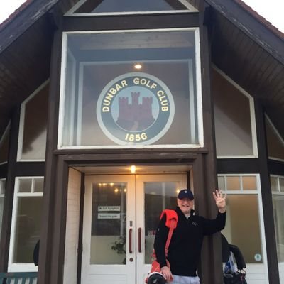 Profile Picture of Andrew Allan (@KnewyFlappyFeet) on Twitter