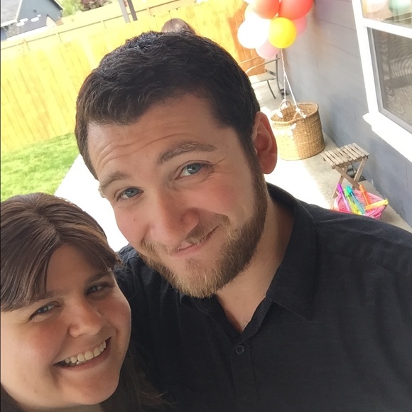 Profile Picture of Haley Priest (@hpriest11) on Poshmark