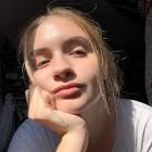 Profile Picture of   Cara DiCiano (@caradiciano)... (@caradiciano) on Tiktok
