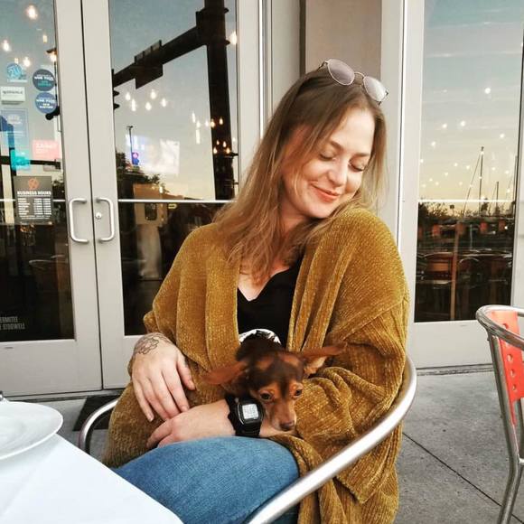 Profile Picture of Hilary Faulkner (@hfaulkner6) on Poshmark