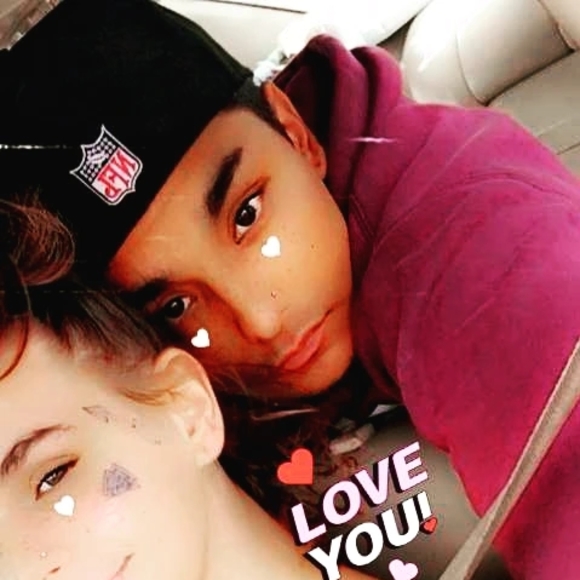 Profile Picture of Gabriel Banuelos mikesell (@gabrielbanue575) on Poshmark