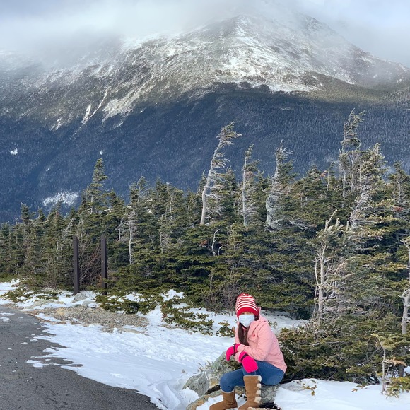 Profile Picture of Loureinne Loureinne (@loureinne) on Poshmark