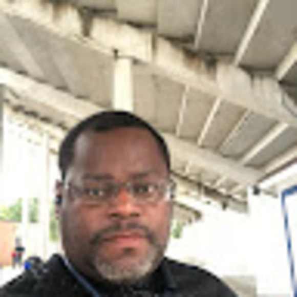Profile Picture of Morris Wright (@sebron1972) on Poshmark
