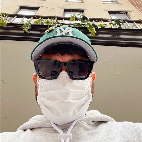 Profile Picture of Paul Gonzalez (@pgonzalez888) on Poshmark