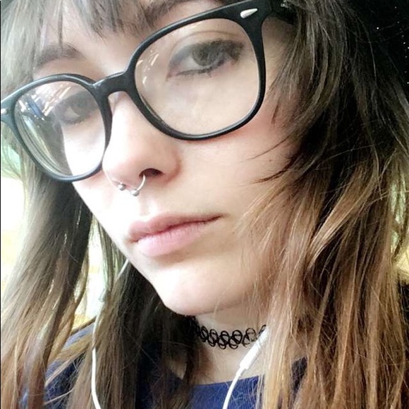 Profile Picture of Gwendolynn Fernstrom (@dylnnfern) on Poshmark