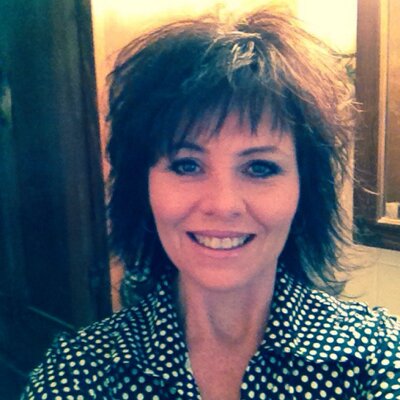 Profile Picture of Lori Edmondson-Meyer (@stylin1968) on Twitter