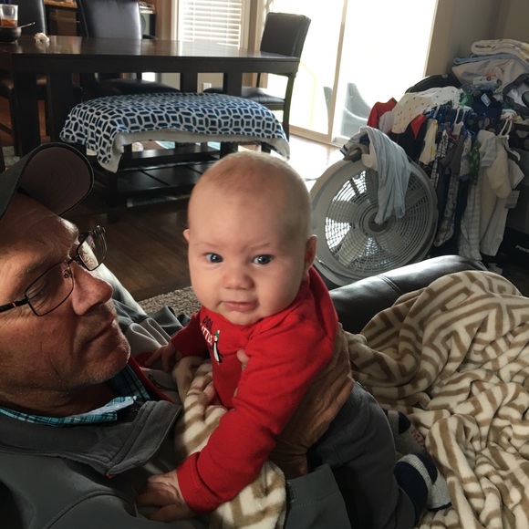 Profile Picture of Cammy Mcintyre (@cammy7864) on Poshmark