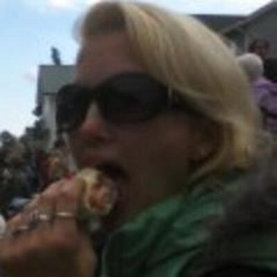 Profile Picture of Tracy Lynne Calhoun (@tracy6264) on Twitter