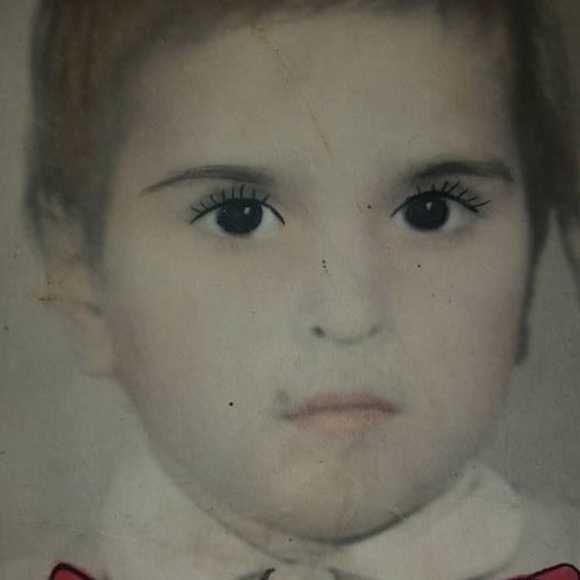 Profile Picture of Gellert Turi (@violetaturi) on Poshmark