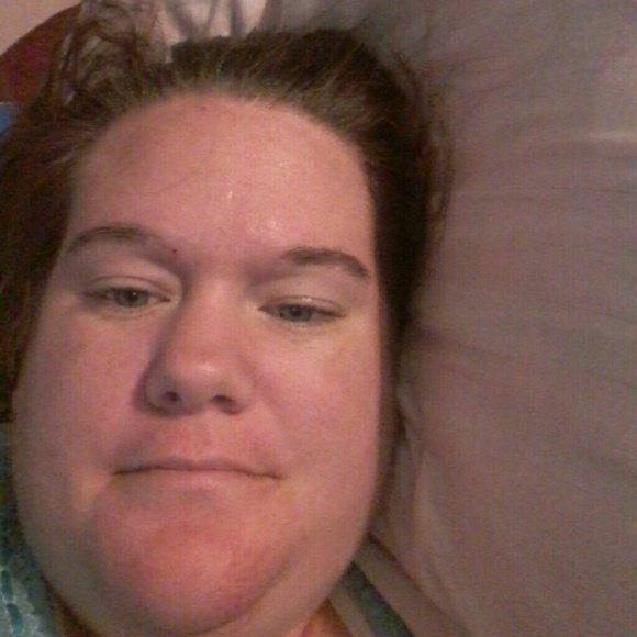 Profile Picture of Donna Wintersteen (@godschild32724) on Poshmark