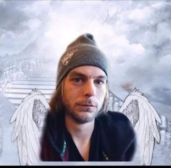 Profile Picture of Nolan Simon (@tyray1950) on Poshmark